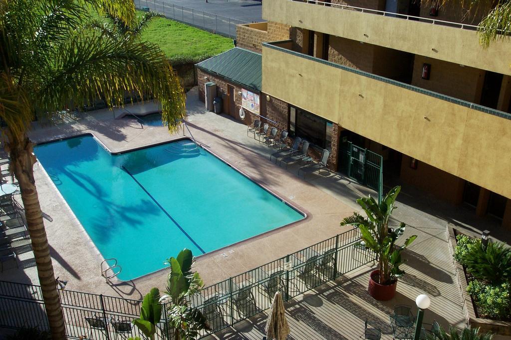 Radisson Hotel Santa Maria Udogodnienia zdjęcie